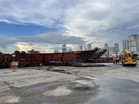Commercial Berthing .